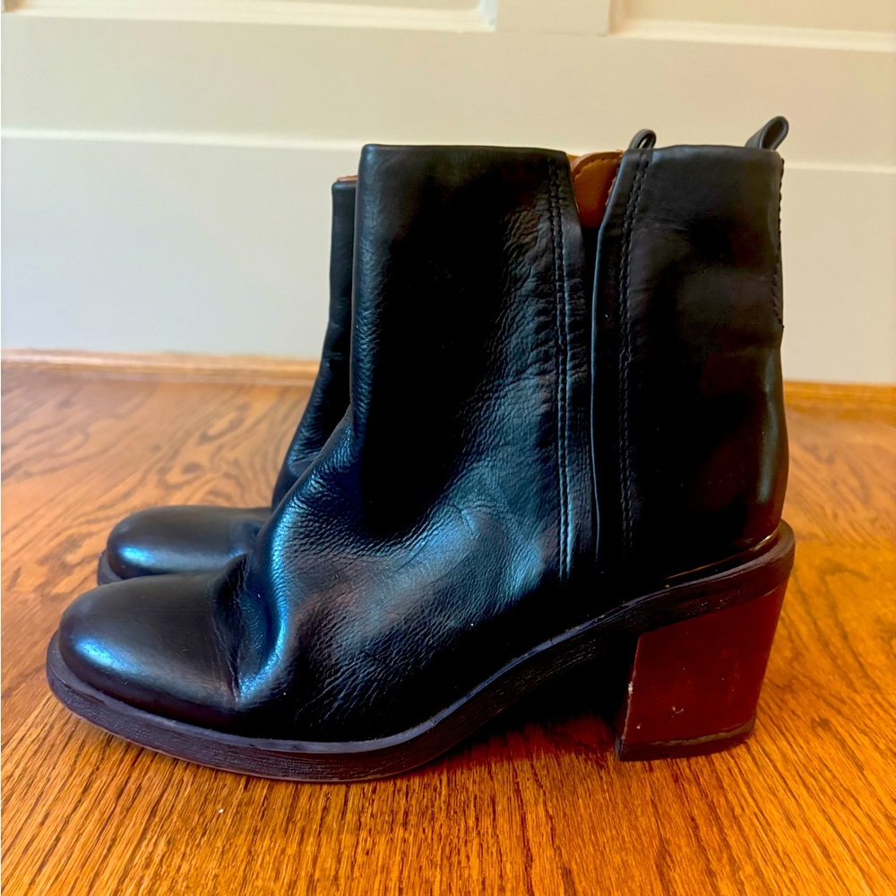 Franco sarto ankle boots